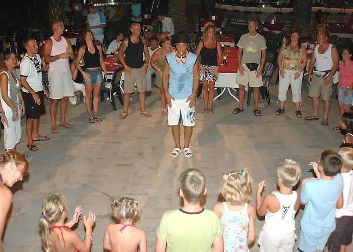 Margarita Aparthotel 3*