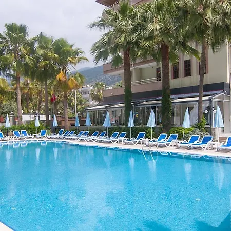 Aparthotel Margarita 3*