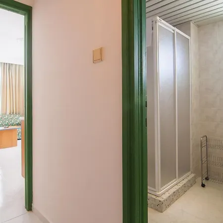 Aparthotel Margarita 3*