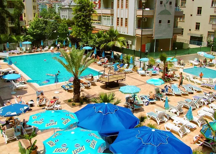 Ξενοδοχείο με διαμερίσματα Margarita 3*
